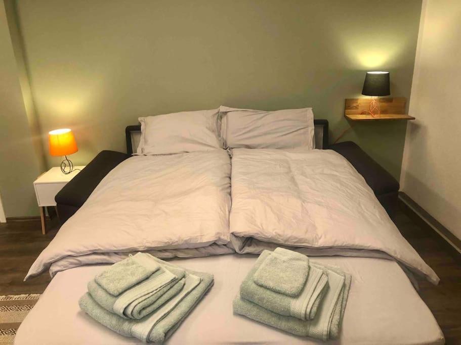 Studio Emdecker Am Delft Apartment Емден Екстериор снимка